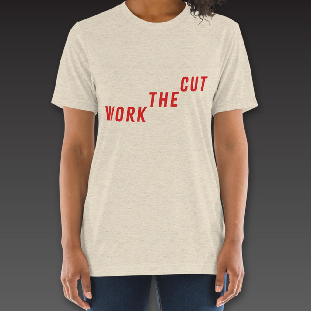 Women's Late Rounds Tee in oatmeal / red, Work the Cut climbing up across the chest